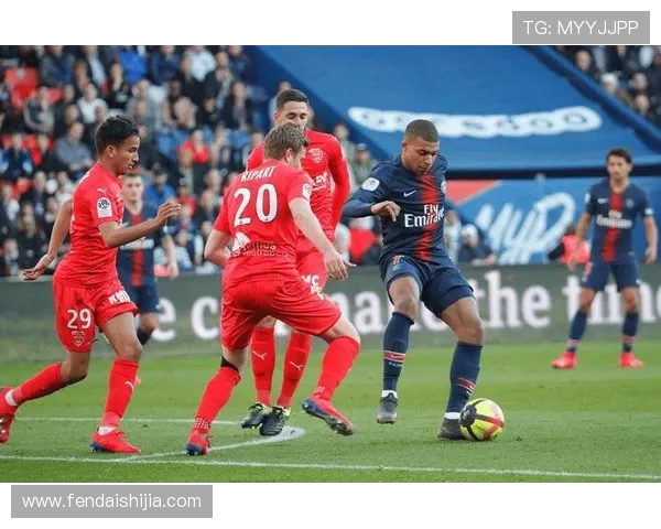 法甲赛事中的新型战术创新对比赛节奏的重塑