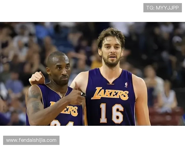 2009年湖人对阵魔术总决赛第三场 科比带队挺进关键胜利